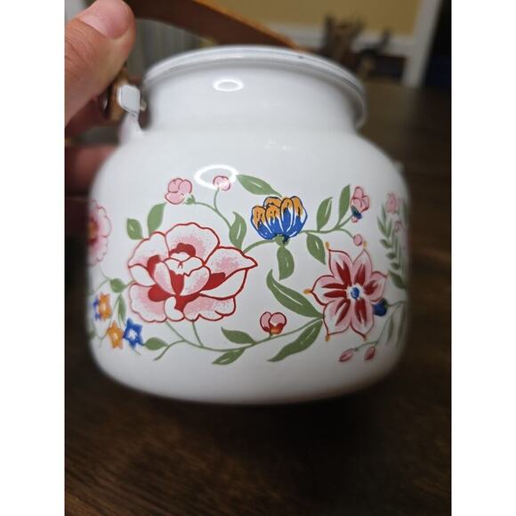 Vintage 80s Gailstyn-Sutton Enamelware Teapot Kettle Country Flower Wood Handle - Picture 15 of 16